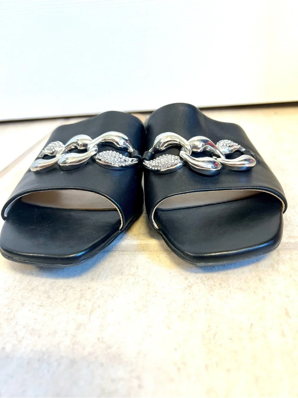 Naturalizer Angie 7M Womens Black Leather Dress Slide Sandals rhinestone chain